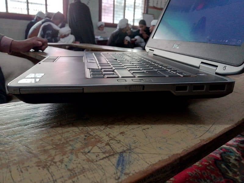 Dell Laptop core i5 urgent sale no any fault Full Ok 4