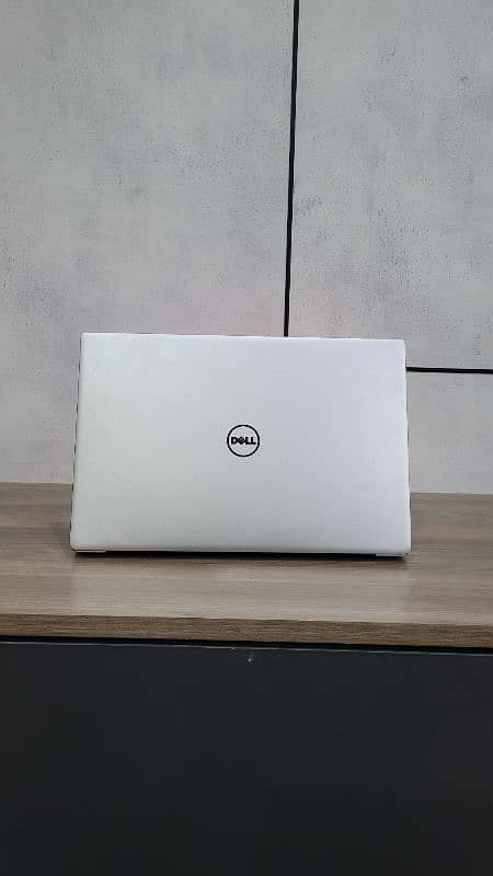 Dell XPS 9360 | Core i5 7th Gen | 13.3" 4K Screen | Backlit 5