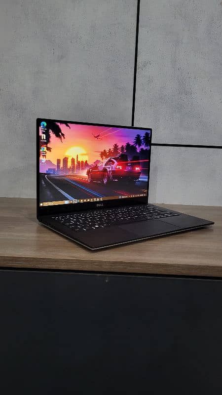 Dell XPS 9360 | Core i5 7th Gen | 13.3" 4K Screen | Backlit 8