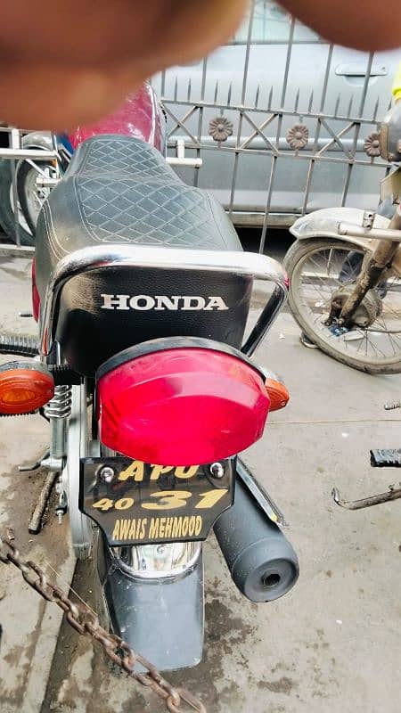 125 bike hai all ok hai masla nahi hai 6