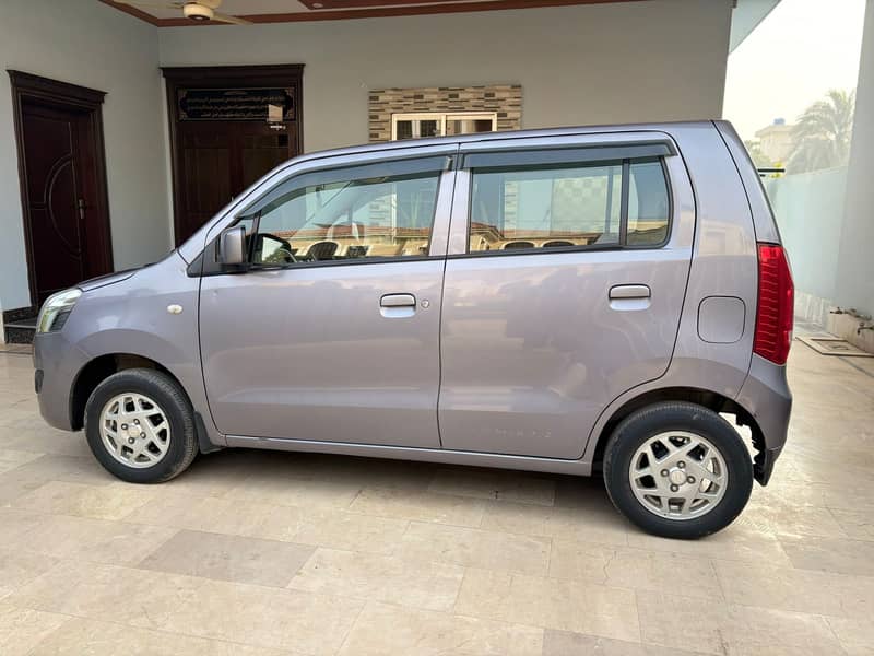 Suzuki Wagon R 2019 VXL - Fully loaded 1