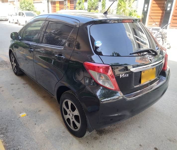 Toyota Vitz 2016 5