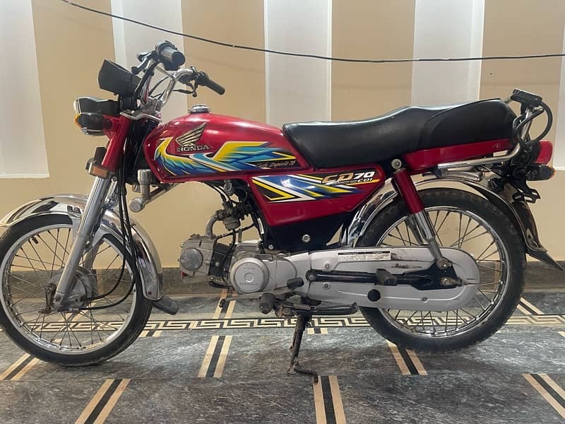 HONDA CD 70 one hand use lush condition 2