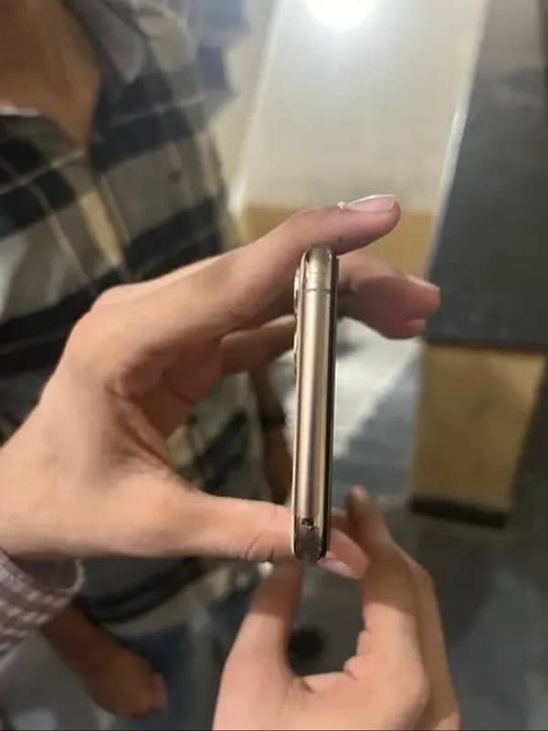 Iphone11 Pro Max PTA Approved 3