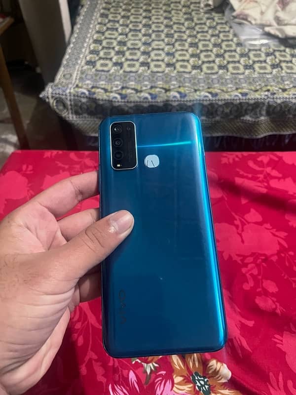 Vivo y30 4/128GB 4