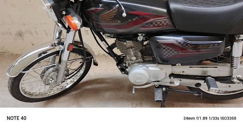 Honda CG 125 2024 3