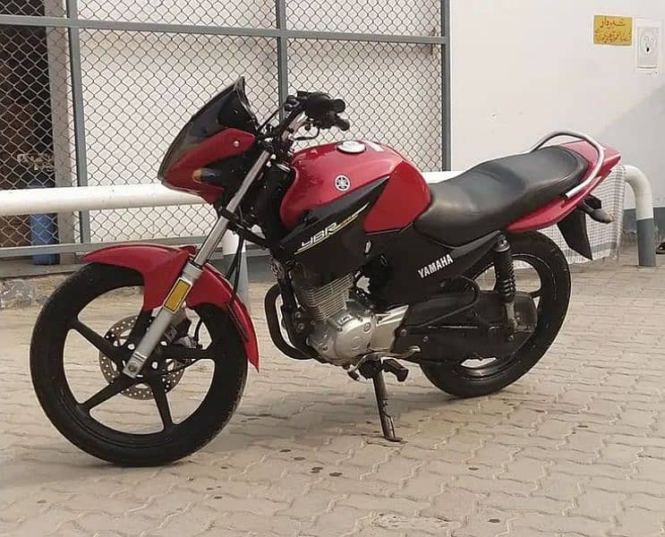 YAMAHA YBR125 Karachi Number 1