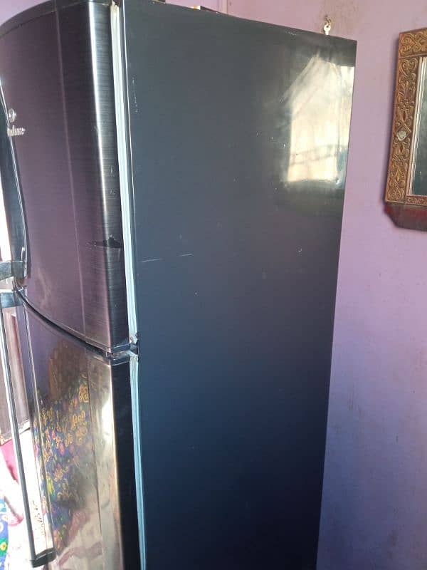 Dawlance Refrigerator Good Condition 1