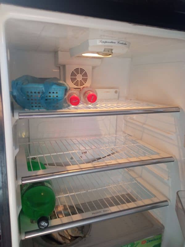 Dawlance Refrigerator Good Condition 7