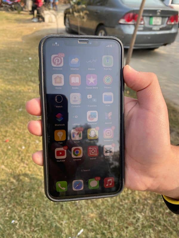 Iphone Xs max (Pta approved] 3