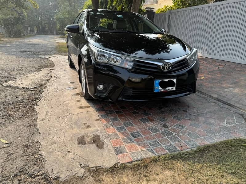 Toyota Corolla Altis 2017 Auto 2