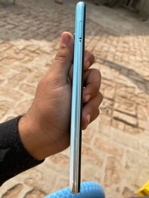 Realme 7i 8/128 3