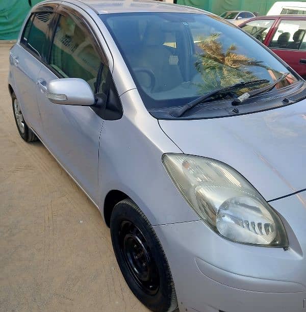 Toyota Vitz 2009 2