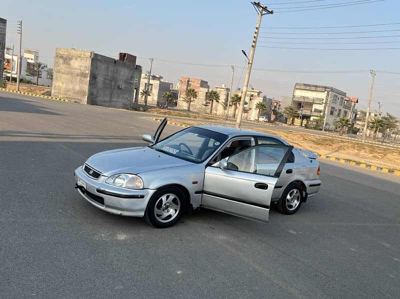 Honda Civic 1998 in OriginalCndtnBetrtn City,Cultus,Alto,Mehran,Santro 4