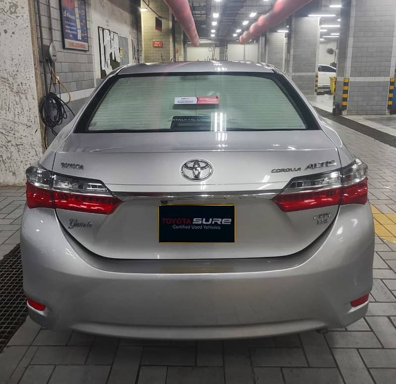 2018 Toyota Corolla Altis Grande CVTi 1