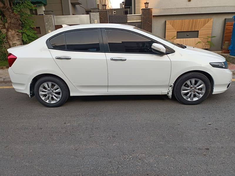 Honda City Aspire 2015 4