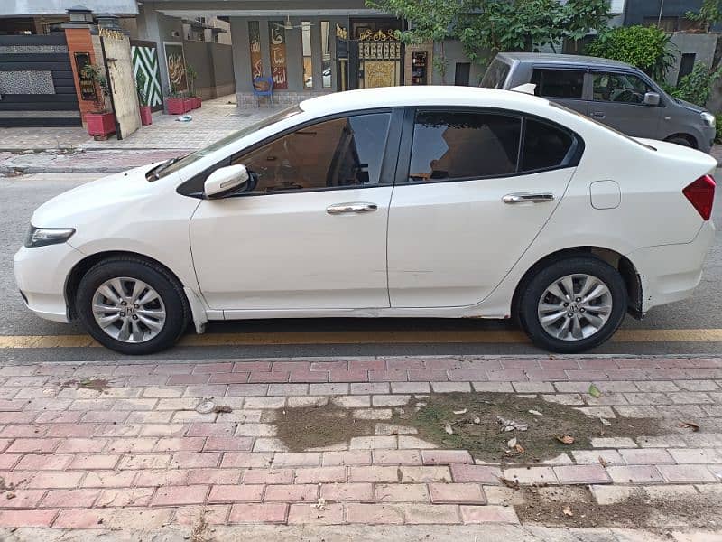 Honda City Aspire 2015 6