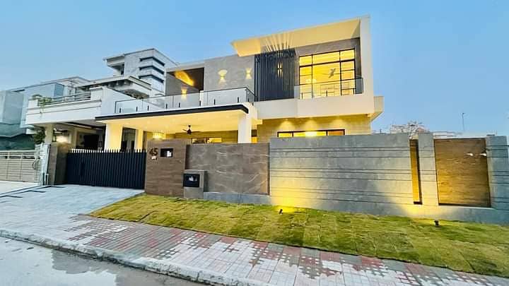 One Kanal House Available For Sale Prime Location 0