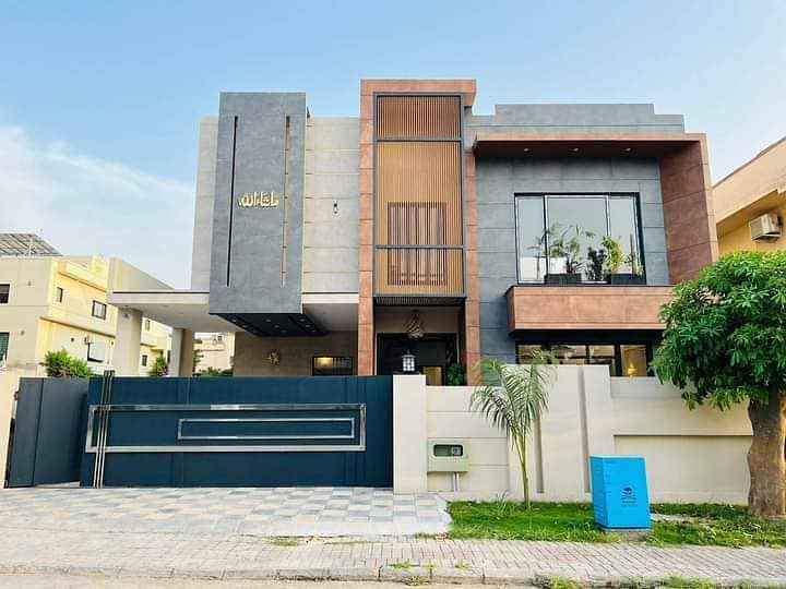 One Kanal House Available For Sale 0