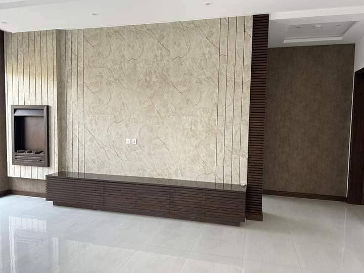 One Kanal House Available For Sale Prime location 3