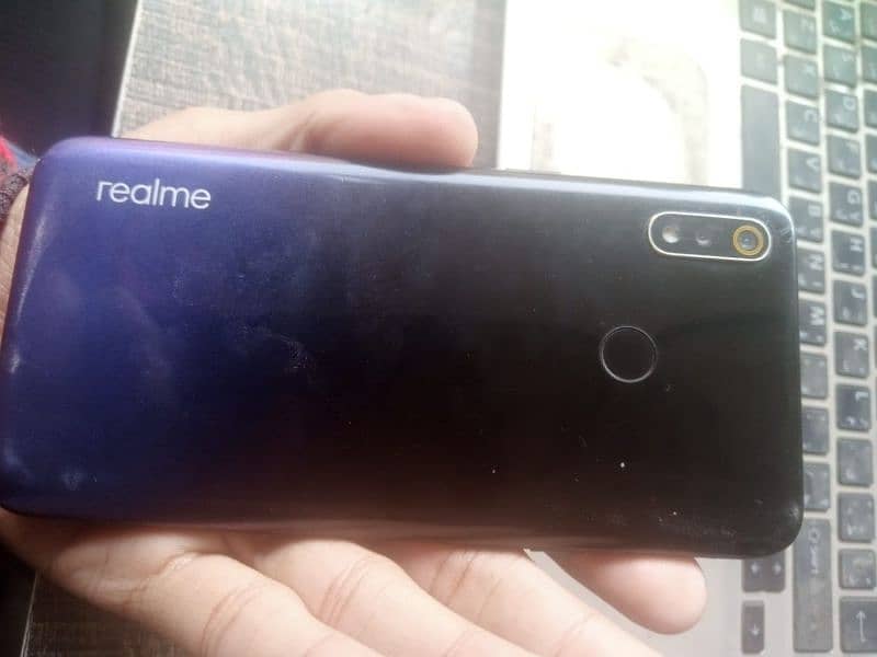 Realme 3 4/64 For Sale Urgent 1