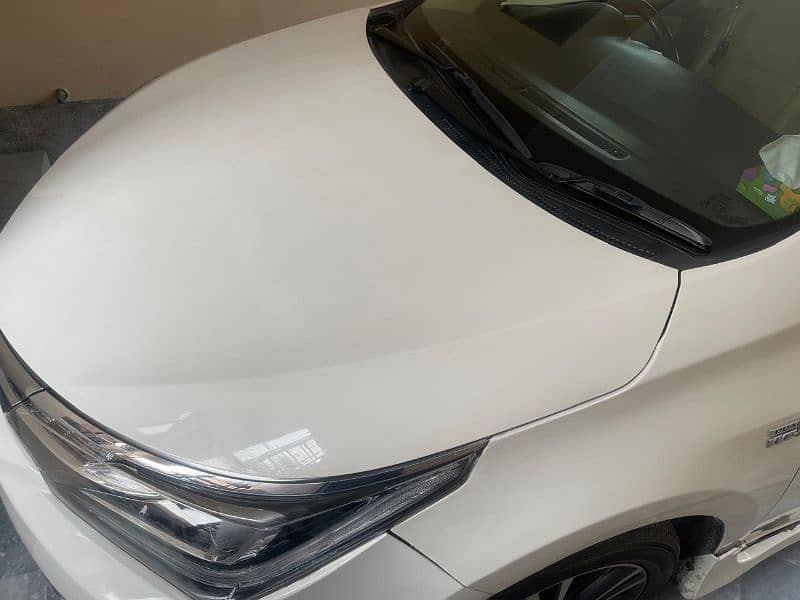 Toyota Altis Grande 2017 10