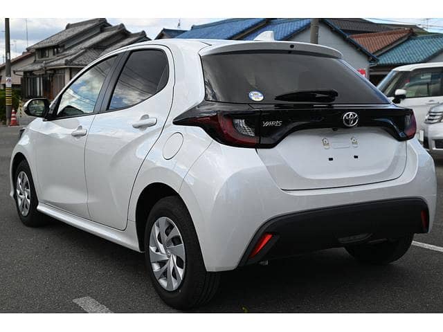 Toyota Yaris Hatchback X 2021 2