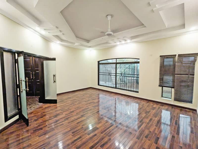 1 Kanal House With Basement Available For Rent At The Top Of DHA Phase 5 8