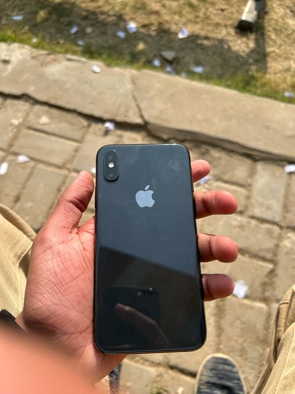 iPhone XS for cheap 7