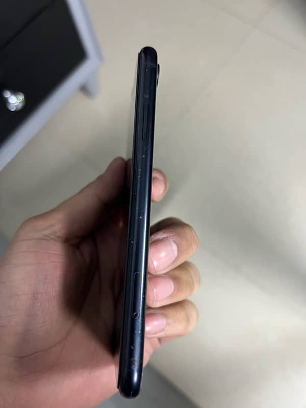 Iphone XR 64 GB NON PTA 1