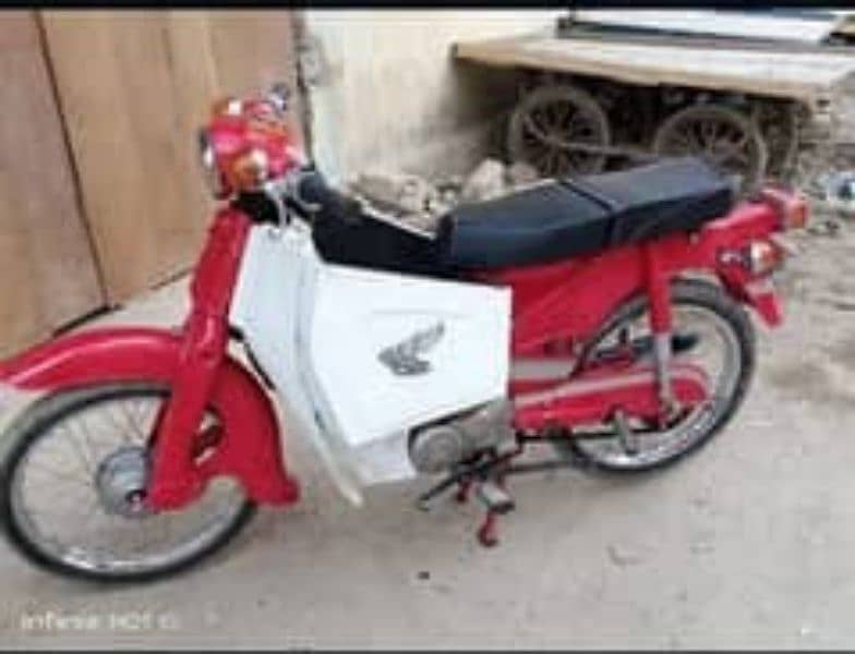 required to 50 motor bike jis hazrat k pass ho wo rabta karay 1