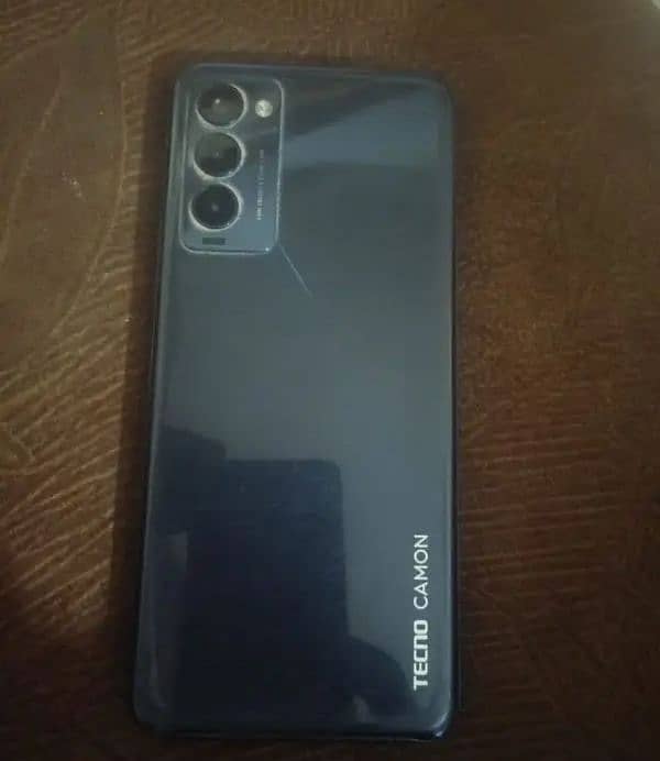 Tecno camon18t{4+128}both camera  48 megapixel(03178410435) 1