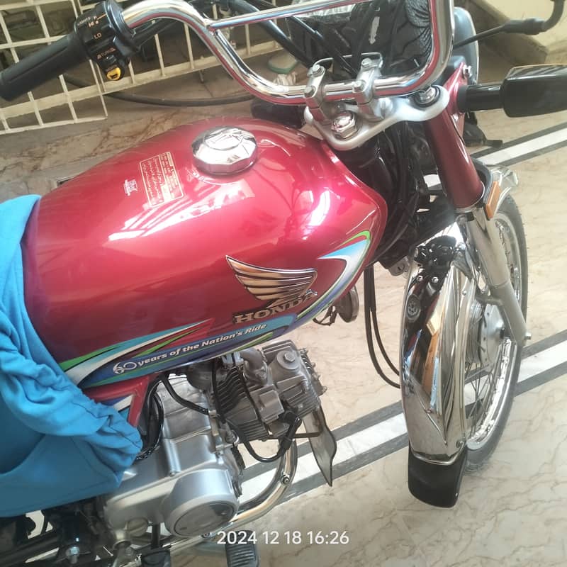 Honda CD 70 2024 17