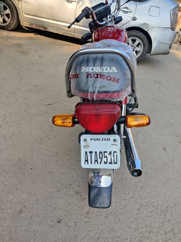 Honda CD 70 2024 better than 2025 3