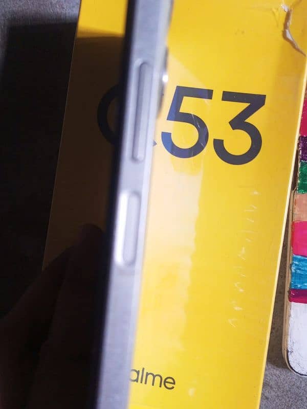 Mobile Realme C53 3