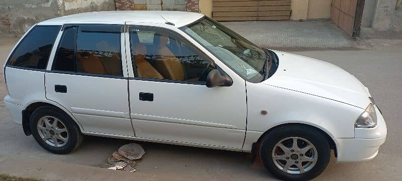 Suzuki Cultus 2016 limited edition 7