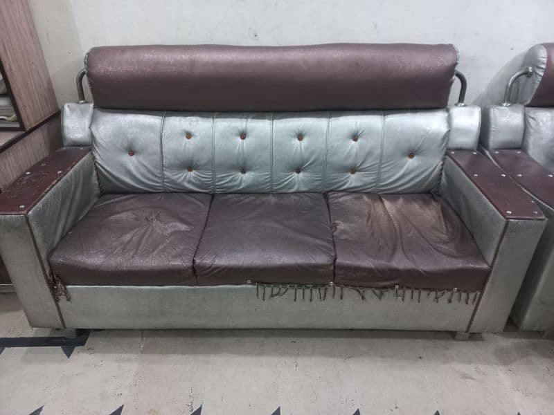 3-2-1 sofa set for sale 0