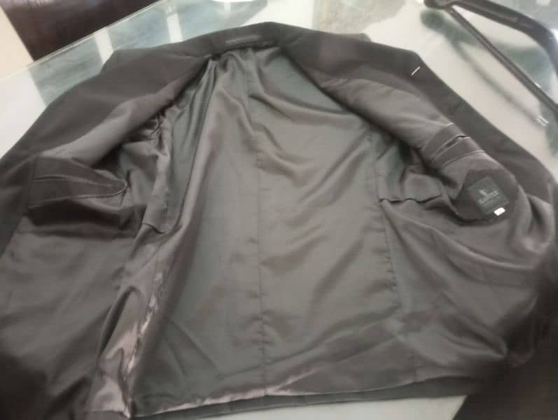 Dress coat for sale medium size(used) 10