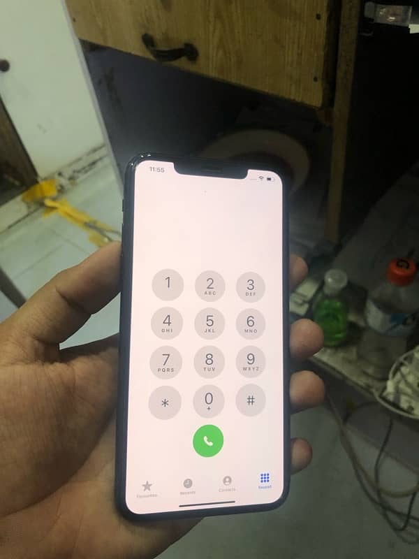 I phone 11 pro max 64GB factory unlock 0