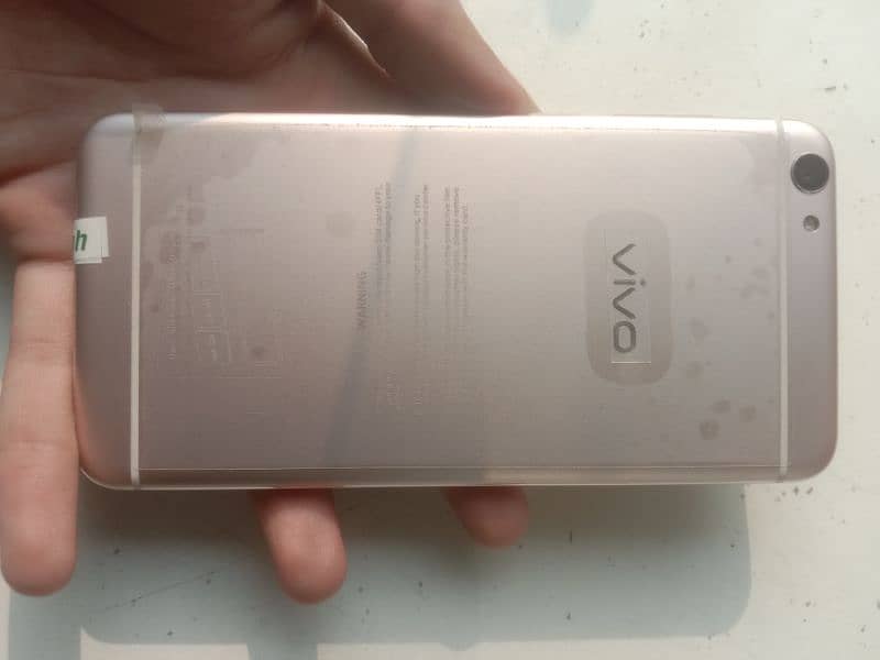 vivo x7 Storage 8/256 0