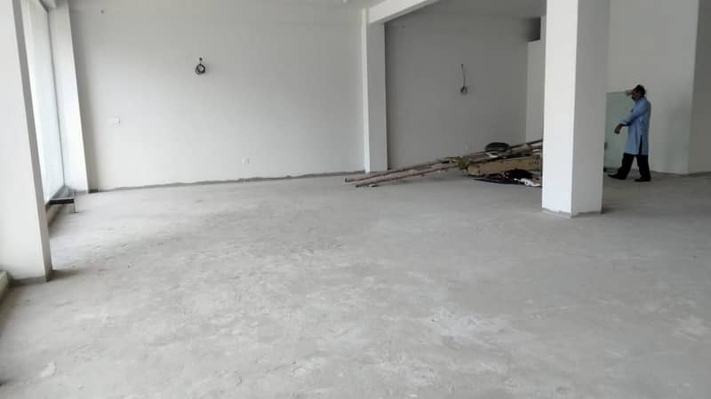 13000 Sqft Independent Commercial Building For Rent In G-9 19