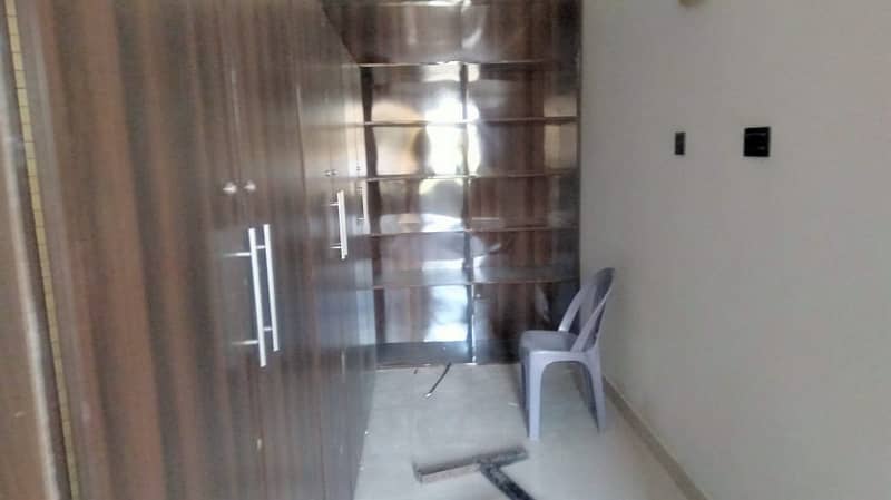 1500 Sqft Commercial Space Available On Rent Located In Sector I-10 6