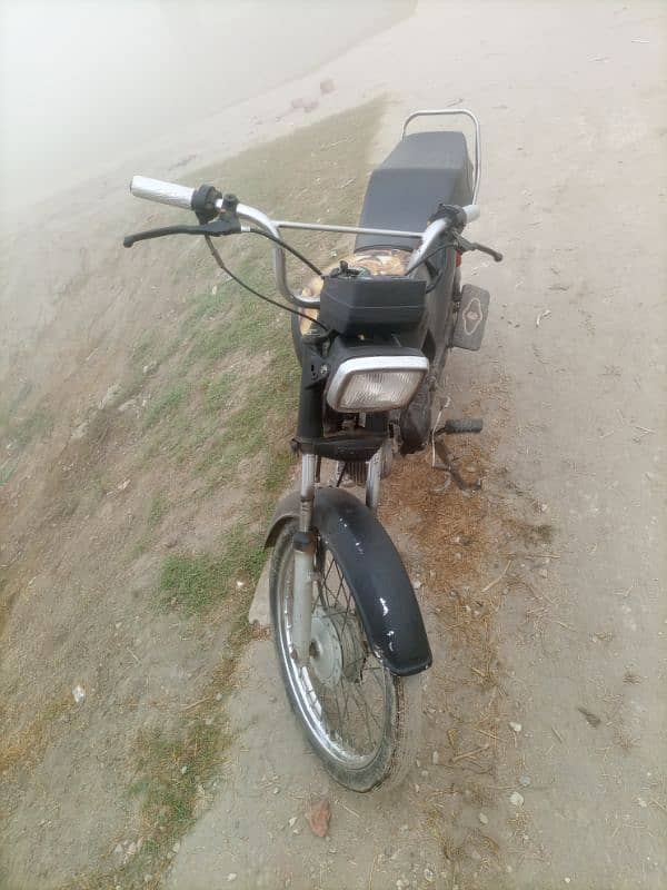 bike all ok hai koi masla n 6 mdl hai 8 ka nmbr lga hua hai 6