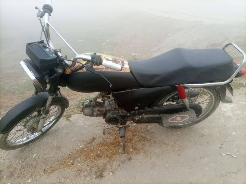 bike all ok hai koi masla n 6 mdl hai 8 ka nmbr lga hua hai 9