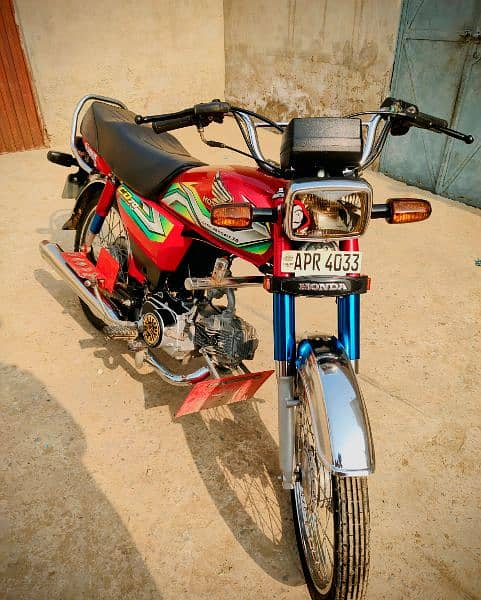 Honda CD 70 2023 Model 5000km drived 0