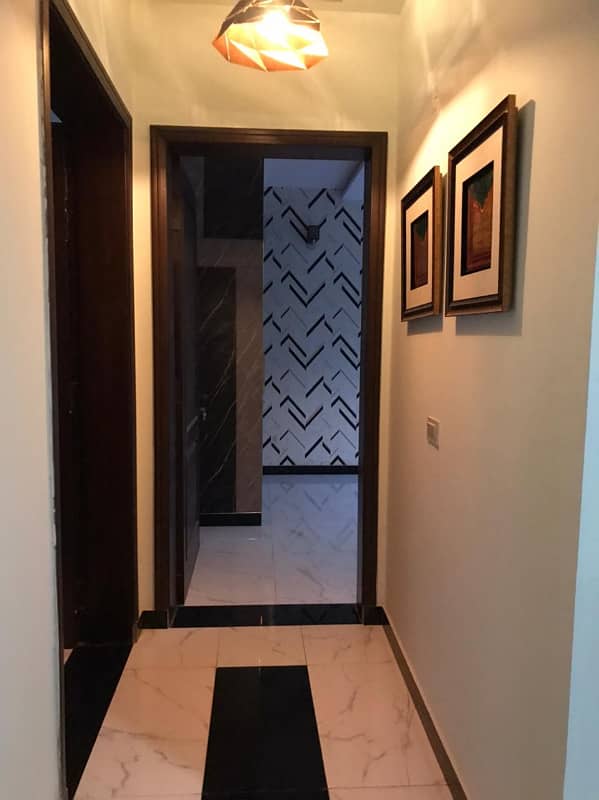 10 Marla House For Sale In Chambelli Block Bahria Town Lahore 6