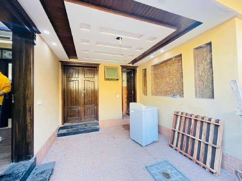 5 Marla House For Sale In BB Block Bahria Town Lahore 0