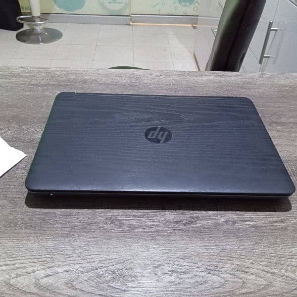 Second hand laptop price in Pakistan - i3 4th generation HP 1