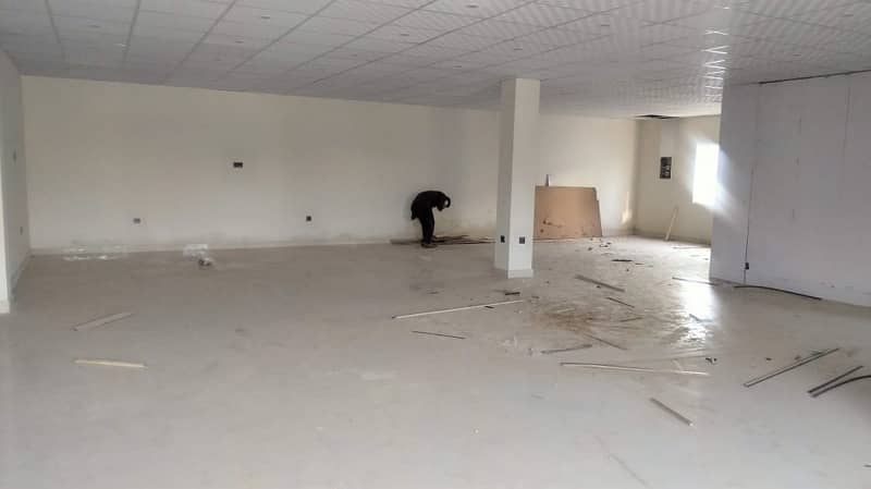 1000 Sqft Commercial Space Available On Rent Located In Sector I-10 1