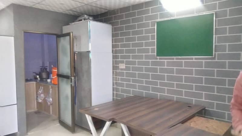 1000 Sqft Commercial Space Available On Rent Located In Sector I-10 5